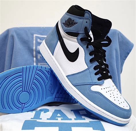 blauwe jordans nike|jordan blue air sneakers.